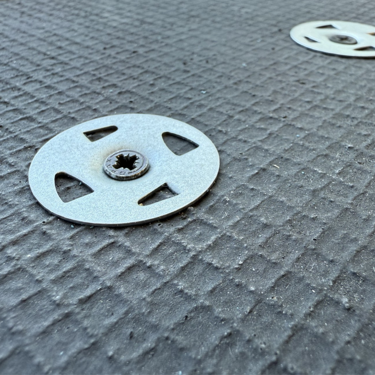 25mm Galvanised Steel Screws & Washers