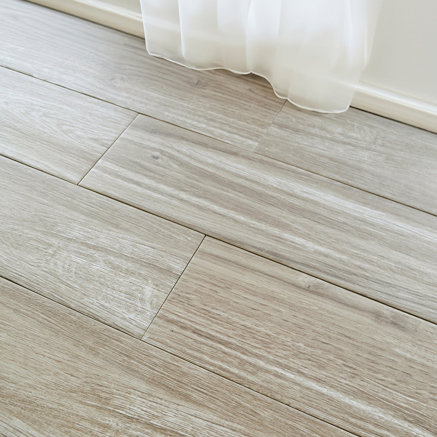 Baltimore | 4 Colours | 1 Size