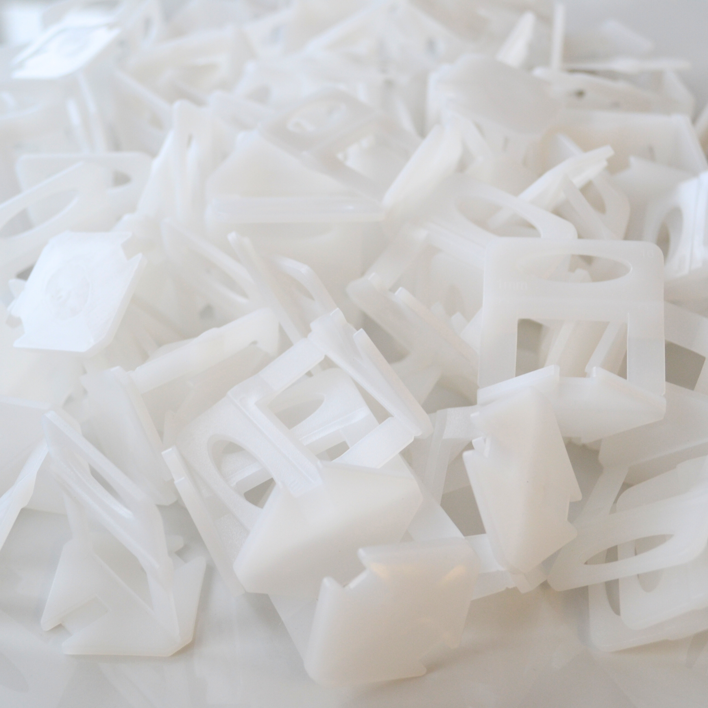 Tile Levelling System Clips